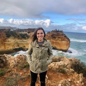 Meet your Posher, Sarah